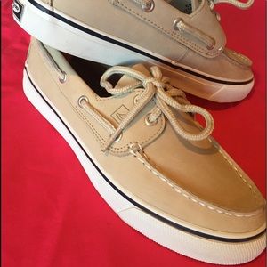 Sperry Topsider boat shoe